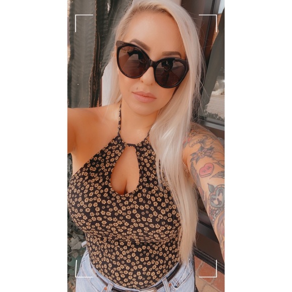 Meet your Posher, Abby - Picture 4 of 11